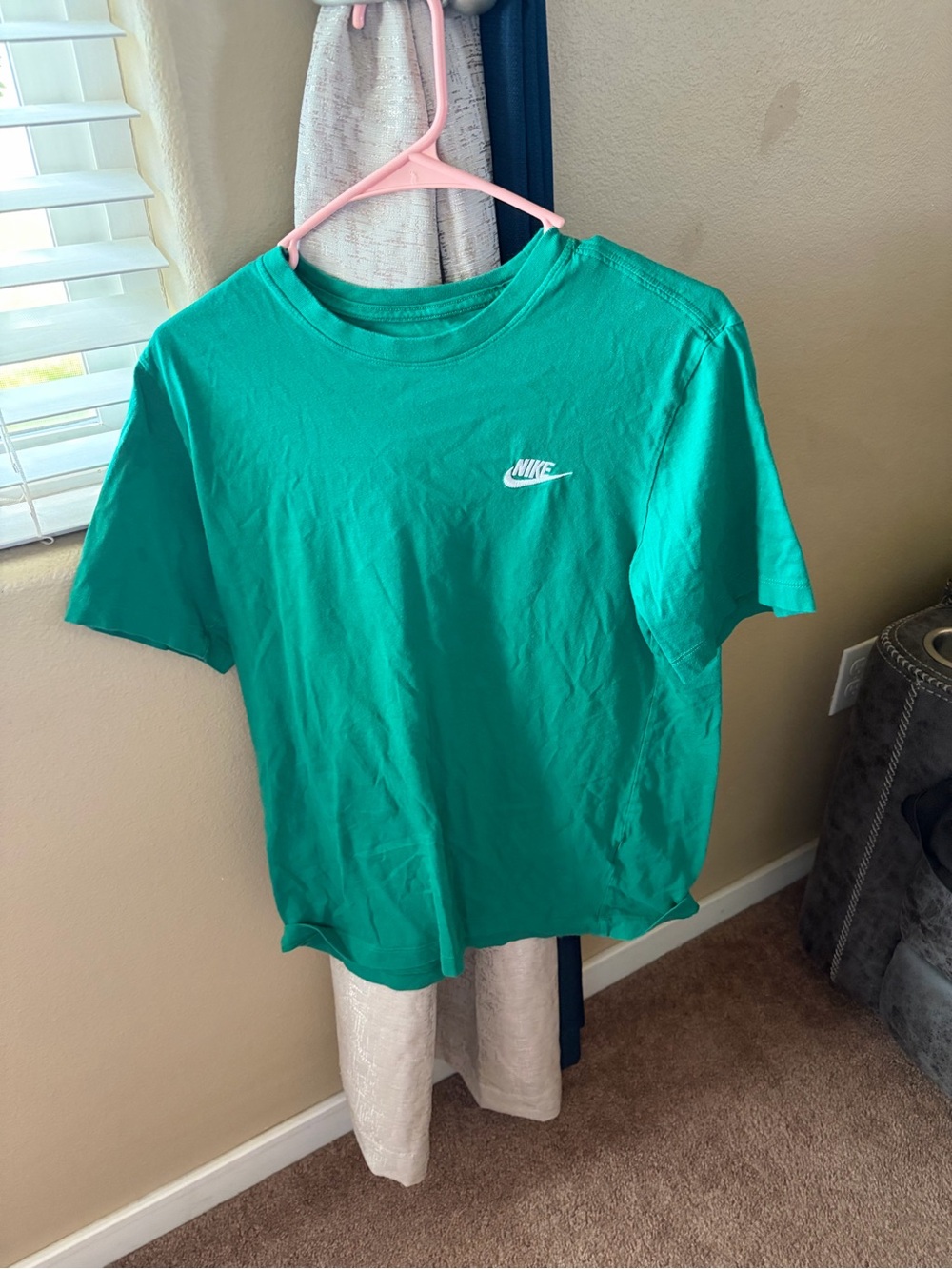 Nike Green The Nike Tee Casual Short Sleeve